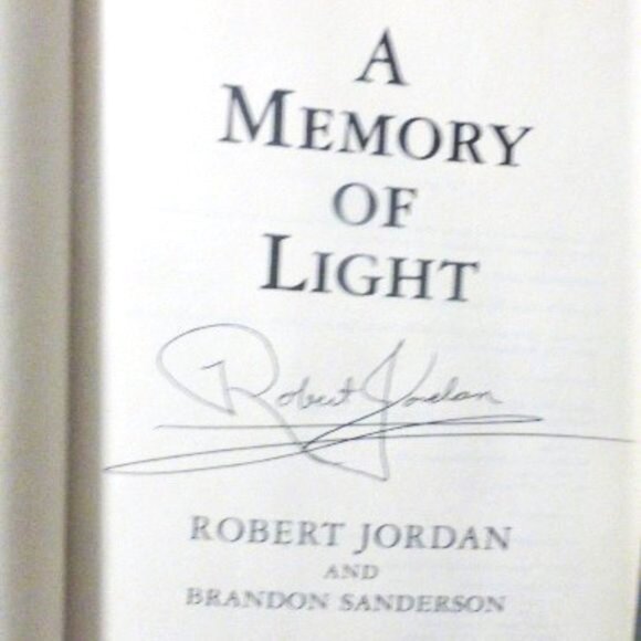 bk35bsm - SIGNED 2012 MEMORY of LIGHT Robert Jordan Book 14 Wheel of Time - Picture 1 of 6